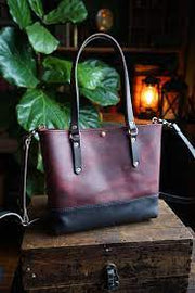 Contrast Everyday Tote