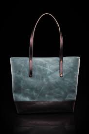 Contrast Everyday Tote
