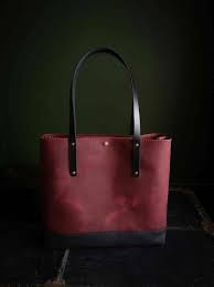 Contrast Everyday Tote